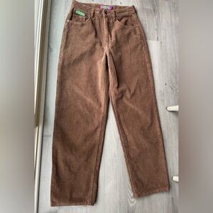NWOT Empyre ‘Tori’ Sk8 90’s Corduroy pants in Carafe colourway. Size 8,